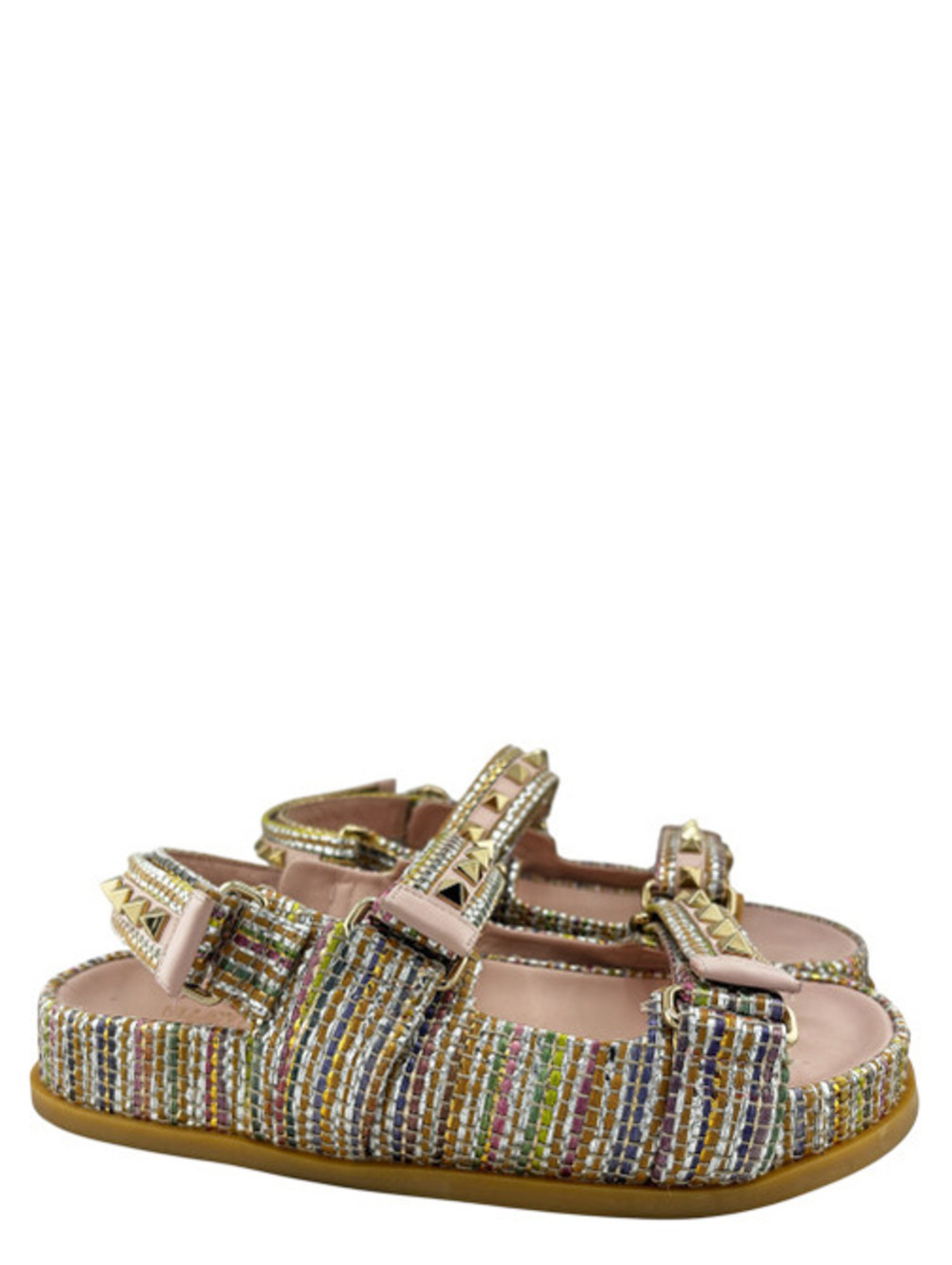 Valentino Garavani Rockstud Rose Quartz Raffia Flat Sandals